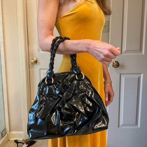 Valentino Garavani Black Patent Leather Braided Handle Shoulder Bag Tote w/ wear - Picture 3 of 16